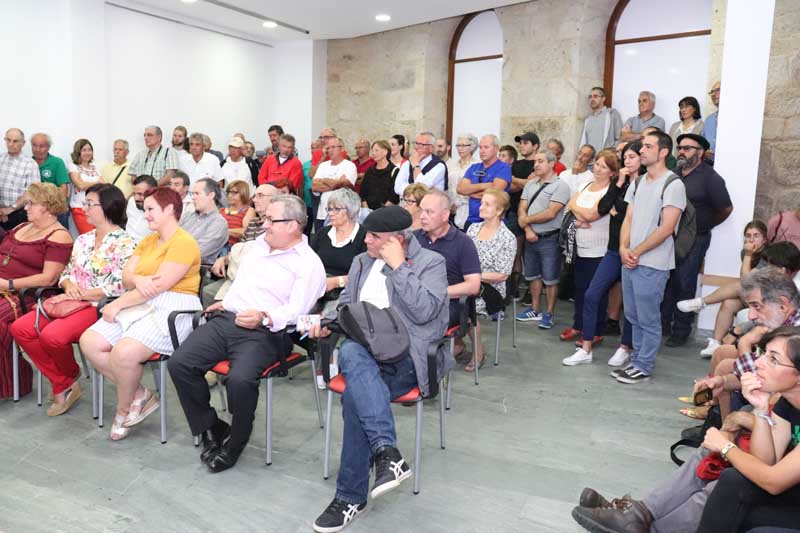 A Exposición Marcas dos Mariñeiros pódese visitar ata o 6 de outubro en horario de 7:30h a 15:00h e de 19:00h a 20:30h, enmarcada nos actos previos á celebración do XIV Encontro de Embarcacións Tradicionais de Galicia, que se celebrará na Guarda do 11 ao 14 de xullo de 2019.
