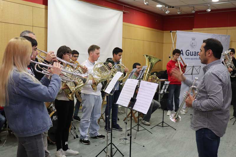 O pasado xoves día 13 de decembro a Casa dos Alonsos da Guarda acolleu, dentro da Programación de Nadal 2018/19, o Concerto de Nadal do Conservatorio de Música Elemental da Guarda.