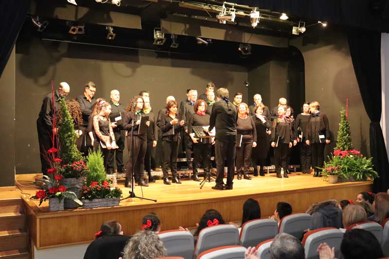 O pasado sábado día 16 de febreiro arrancou no Centro Cultural da Guarda o Ciclo de Música Coral, contando nesta ocasión coa participación do Coro Diapasón de Ferrol, o Coro Arpegios da Guarda e o Coro Cantábile da Guarda.