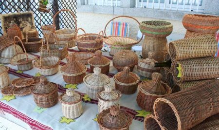 A Festa da Langosta e da Cociña Mariñeira contará con feira de artesanía